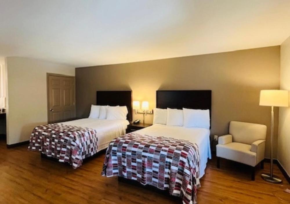 Superior Room with Two Double Beds Non-Smoking interior